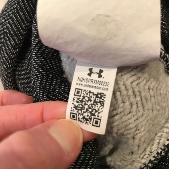 Under Armour Jacket - Picture 11 of 13